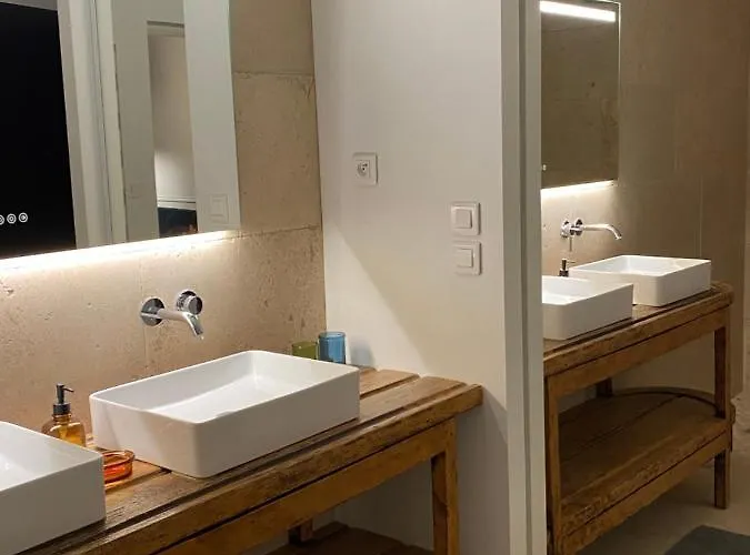 La Cour شقة نانسي