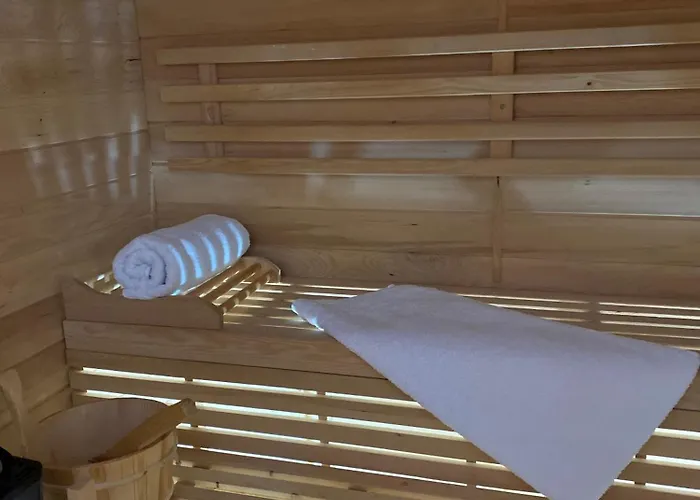 La Cour شقة نانسي